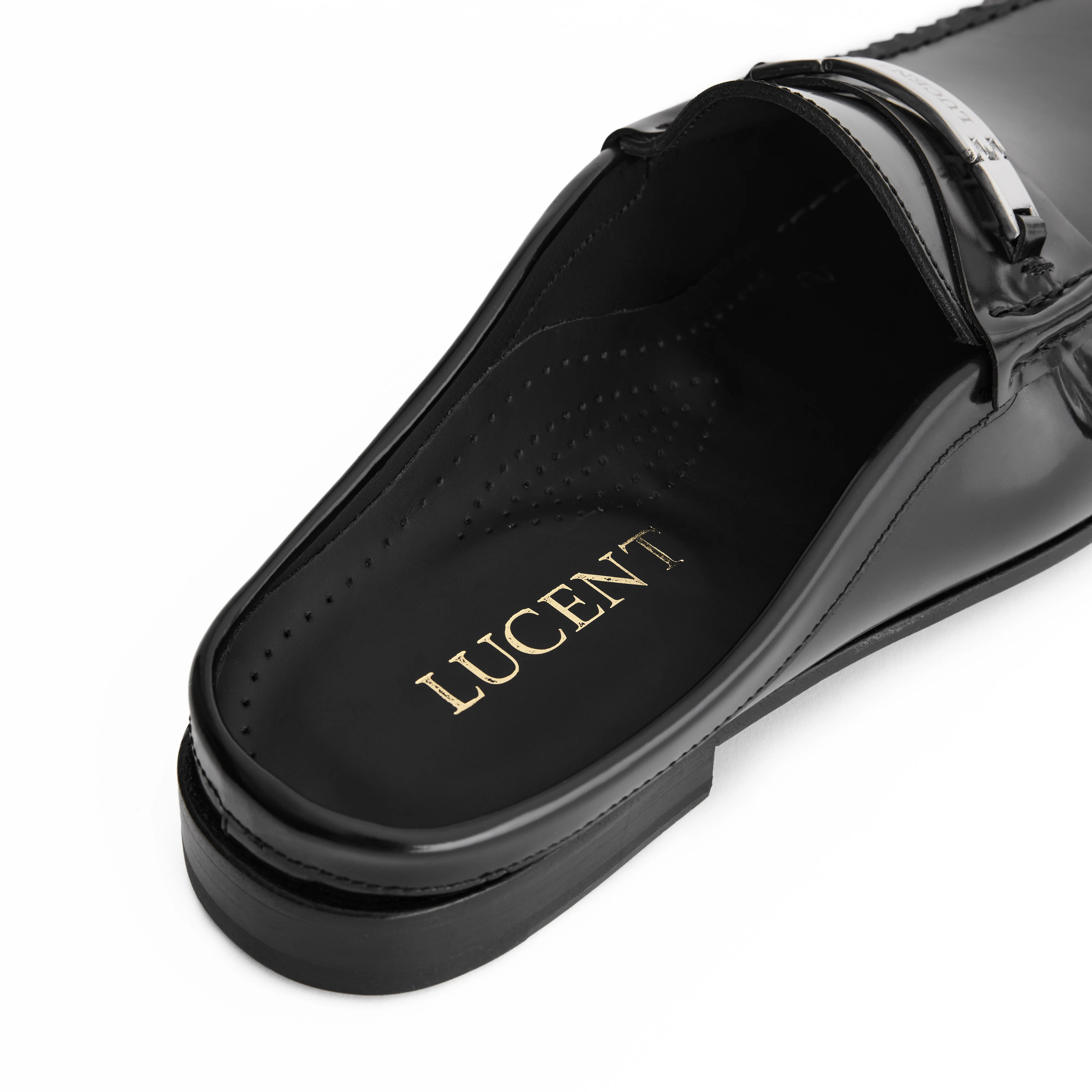 THE CAPRI - Image 7